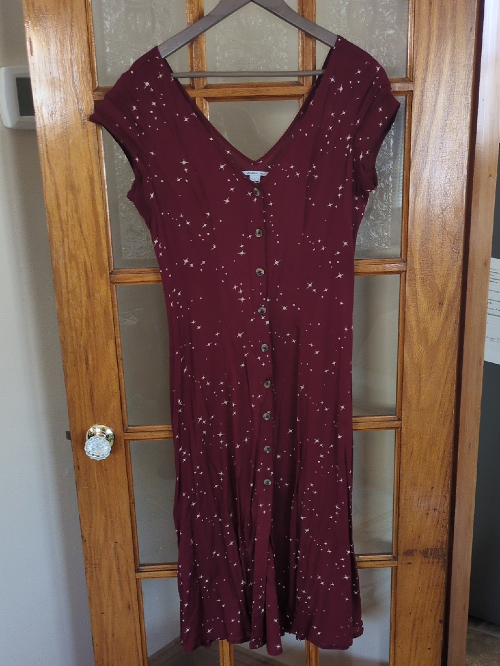 O'Neill Burgundy Star-Print Button-Front Midi Dress